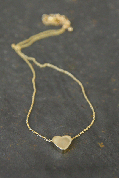 gold_heart_necklace